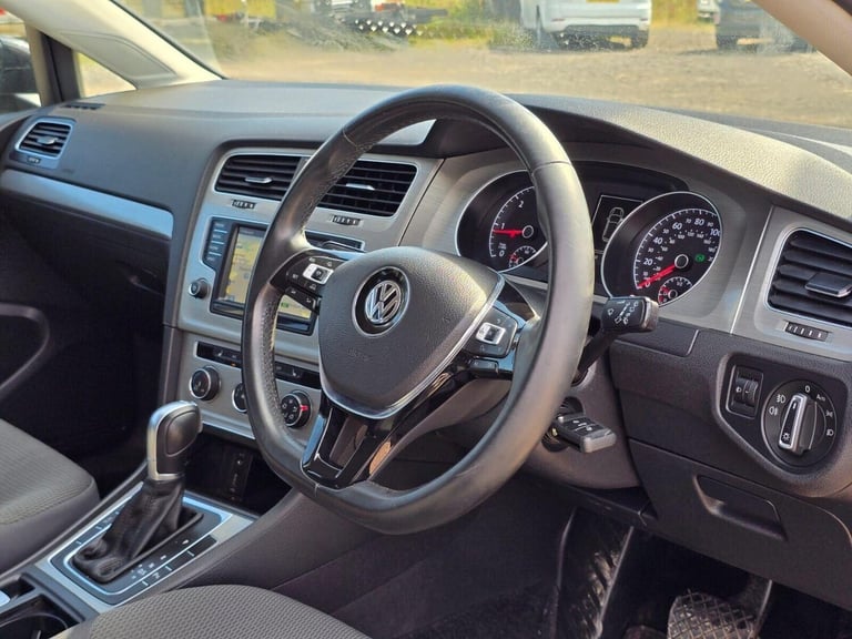 2016 Volkswagen Golf 1.6 TDI BlueMotion Tech Match Edition DSG Euro 6 (s/s) 5dr Hatchback Diesel ...