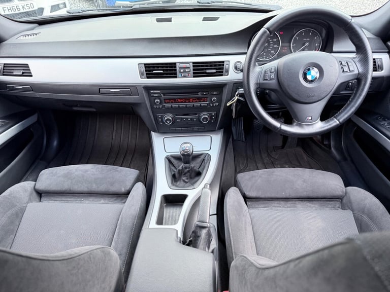 2011 BMW 3 Series 2.0 318i M Sport Touring Euro 5 (s/s) 5dr ESTATE Petrol Manual