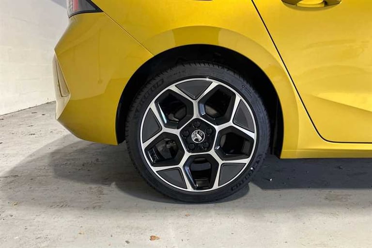 2023 Vauxhall Astra 1.2 Turbo 130 GS 5dr Auto HATCHBACK PETROL Automatic