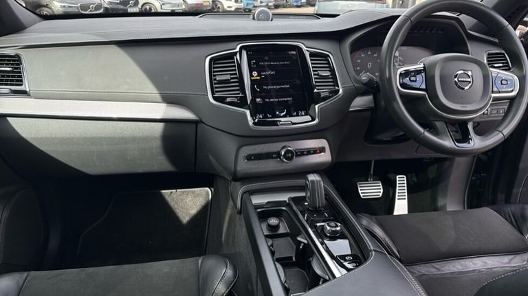 2021 Volvo XC90 Recharge R-Design Pro, T8 AWD plug-in hybrid, 7 Seats Estate Petrol Parallel PHEV...
