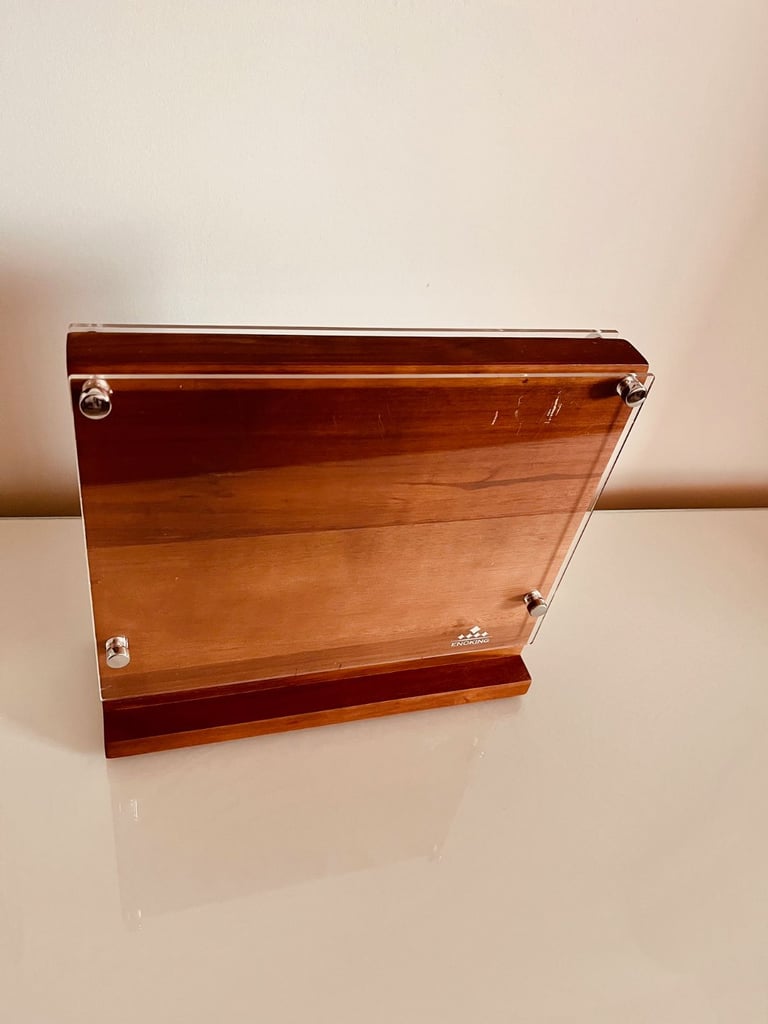 Magnetic Knife Stand (Enoking) - Solid acacia wood