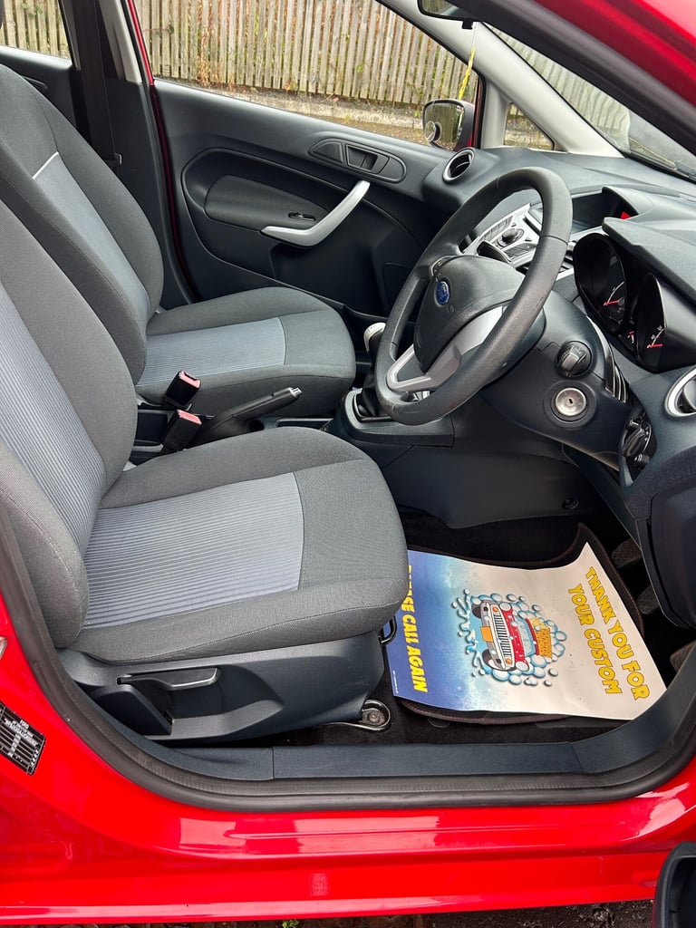 2012 Ford Fiesta 1.25 Style 5dr HATCHBACK Petrol Manual