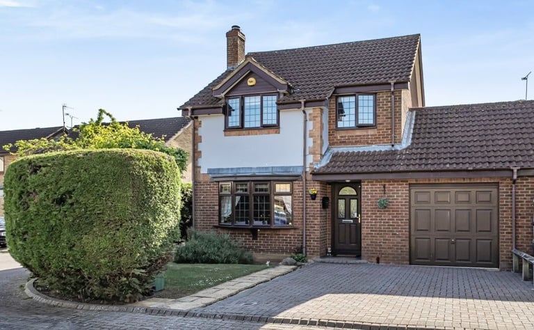 image for 3 bed detached house