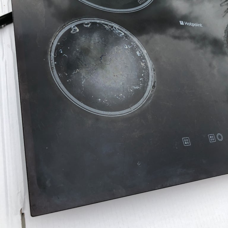 Hotpoint Elegance CRC641DB ELECTRIC HOB Four Rings Glass Ceramic Surface Schott Ceran (£299 ONP)