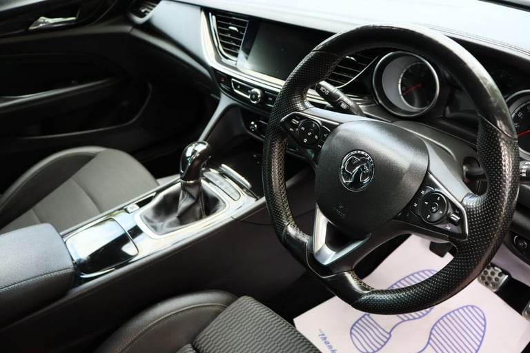 2017 Vauxhall Insignia 1.5i Turbo SRi VX Line Nav Grand Sport Euro 6 (s/s) 5dr HATCHBACK Petrol M...