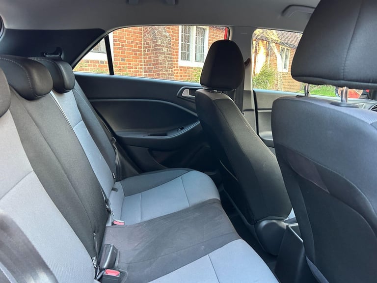 2019 Hyundai i20 1.2 SE Launch Edition Hatchback 5dr Petrol Manual Euro 6 (s/s) (84 ps) HATCHBACK...