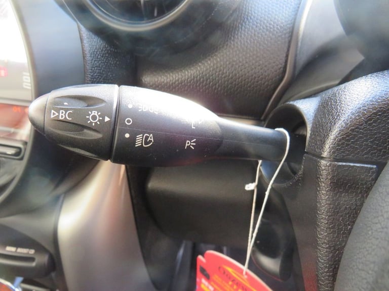 2015 MINI Countryman 1.6 Cooper 5dr Auto HATCHBACK PETROL Automatic