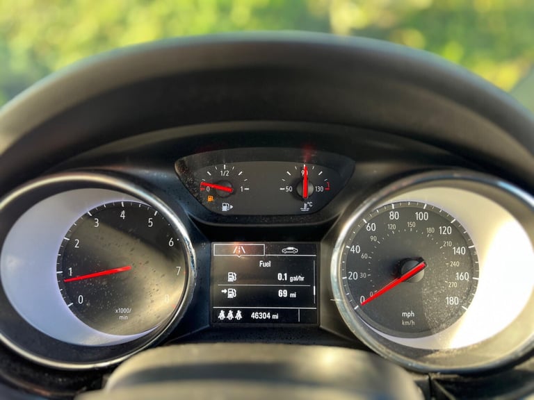 2017 Vauxhall Astra 1.4i Turbo SRi VX Line Euro 6 5dr HATCHBACK Petrol Manual