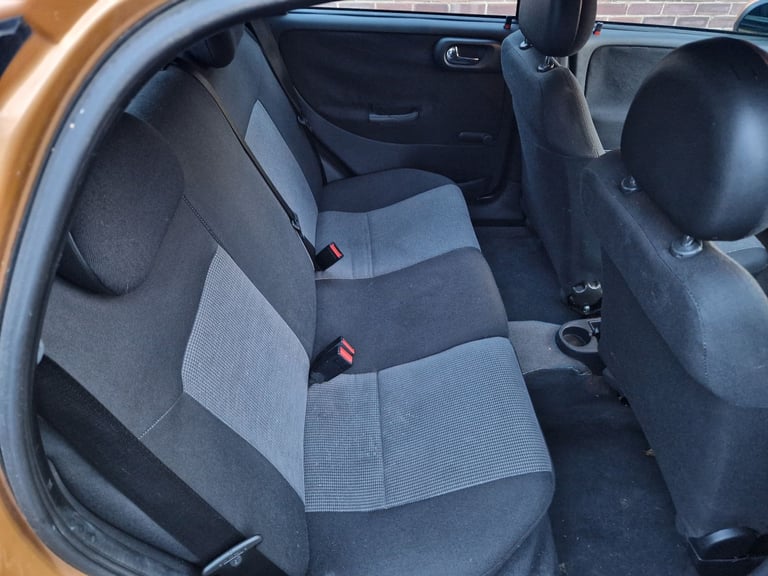 AUTO VAUXHALL CORSA 1.4 ULEZ FREE DRIVES GREAT 