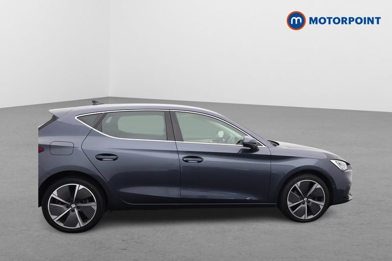 image for 2021 SEAT Leon 1.4 eHybrid Xcellence Lux 5dr DSG HATCHBACK PETROL/ELECTRIC Automatic