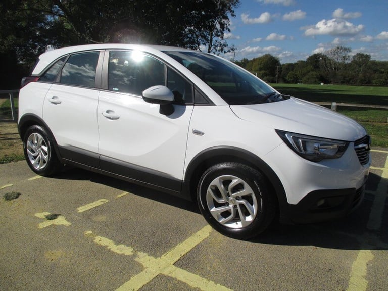 Vauxhall Crossland X SE