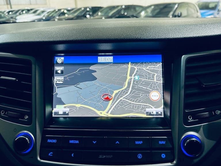 HYUNDAI TUCSON 2.0 CRDI BLUE DRIVE PREMIUM SE SUV DIESEL MANUAL EURO 6 2016