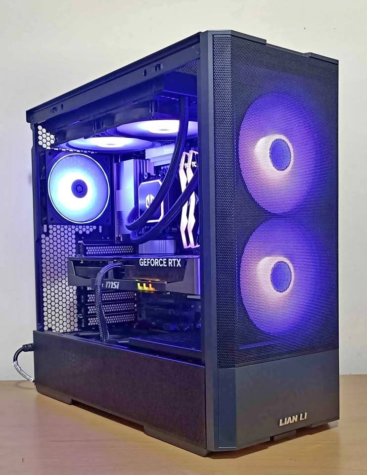 Modern Gaming PC, Ryzen 7 7800x3D, RTX 5070, 32Gb DDR5 6000 CL30, NVME M2 4gen, WiFi/BT