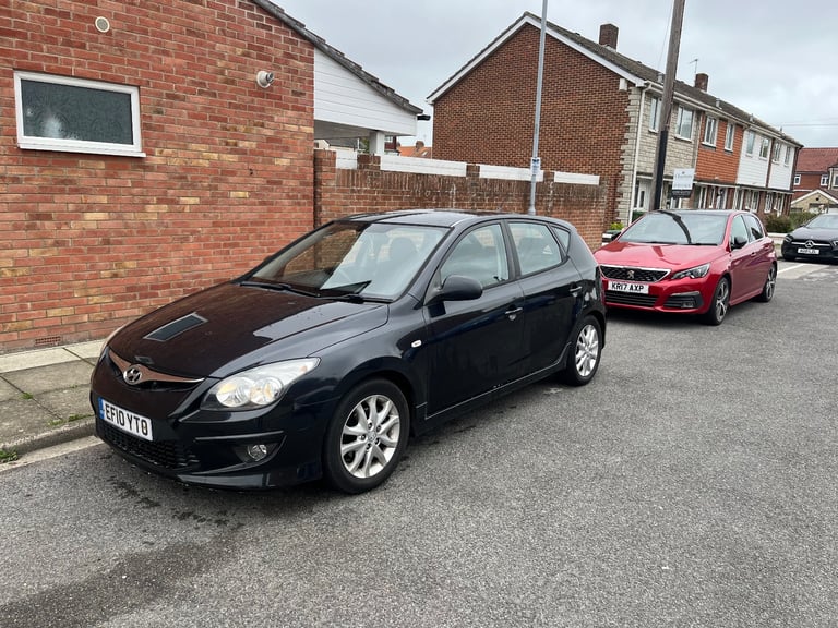image for HYUNDAI I30 1.4 PETROL 5 DOOR BLACK 