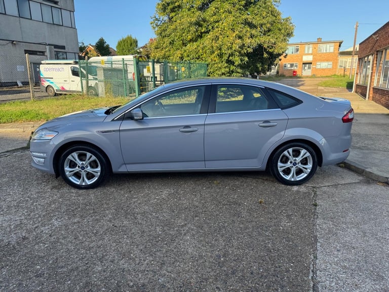 2012 Ford Mondeo 1.6 TDCi ECOnetic Titanium X Euro 5 (s/s) 5dr HATCHBACK Diesel Manual