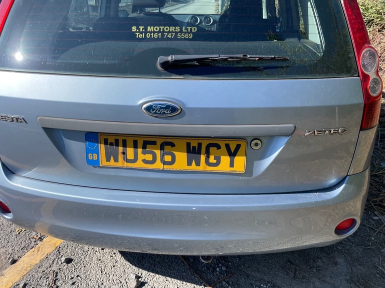 FORD FIESTA 1.4 ZETEC CLIMATE 56 REG BLUE 5 DOOR GENUINE 79155 MOT FEBRUARY 12TH 2026 LOW INSURANCE
