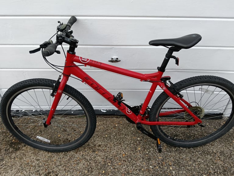 Carrera axle limited edition mountain bike, MUST SELL THIS WEEKEND 👍🚲