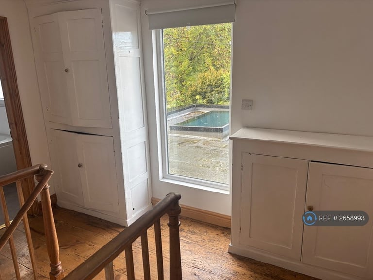 4 bedroom house in Hamlet Cottages, Honiton, EX14 (4 bed) (#2658993)