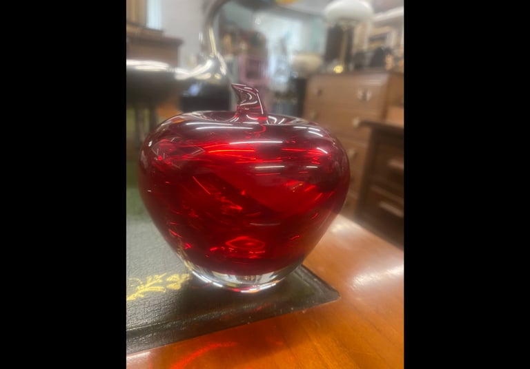 Beautiful hand blown glass candy apple 