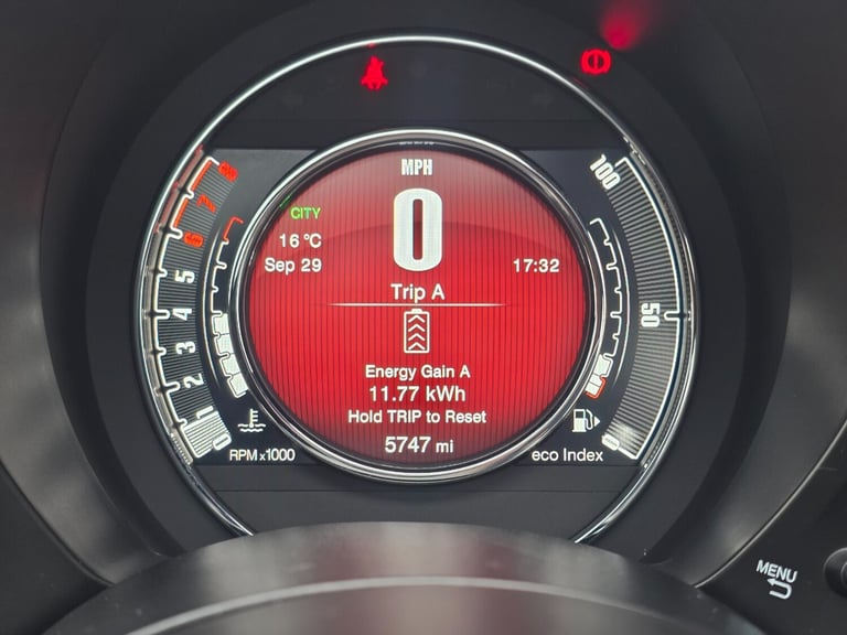 2024 Fiat 500 TOP Hatchback PETROL/MHEV Manual