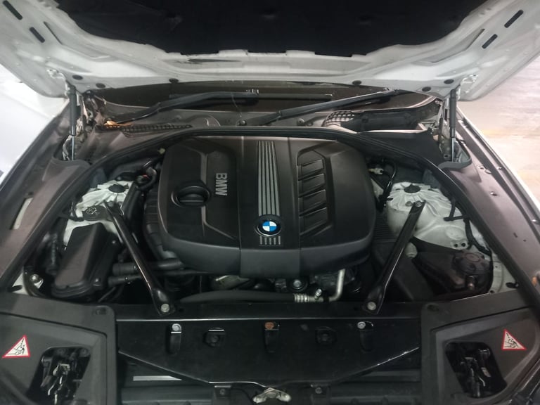 BMW, 5 SERIES, Saloon, 2010, Manual, 1995 (cc), 4 doors