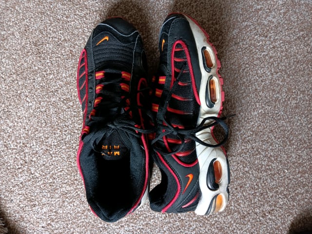 Mens Nike trainers size 9 | in Huddersfield, West Yorkshire | Gumtree
