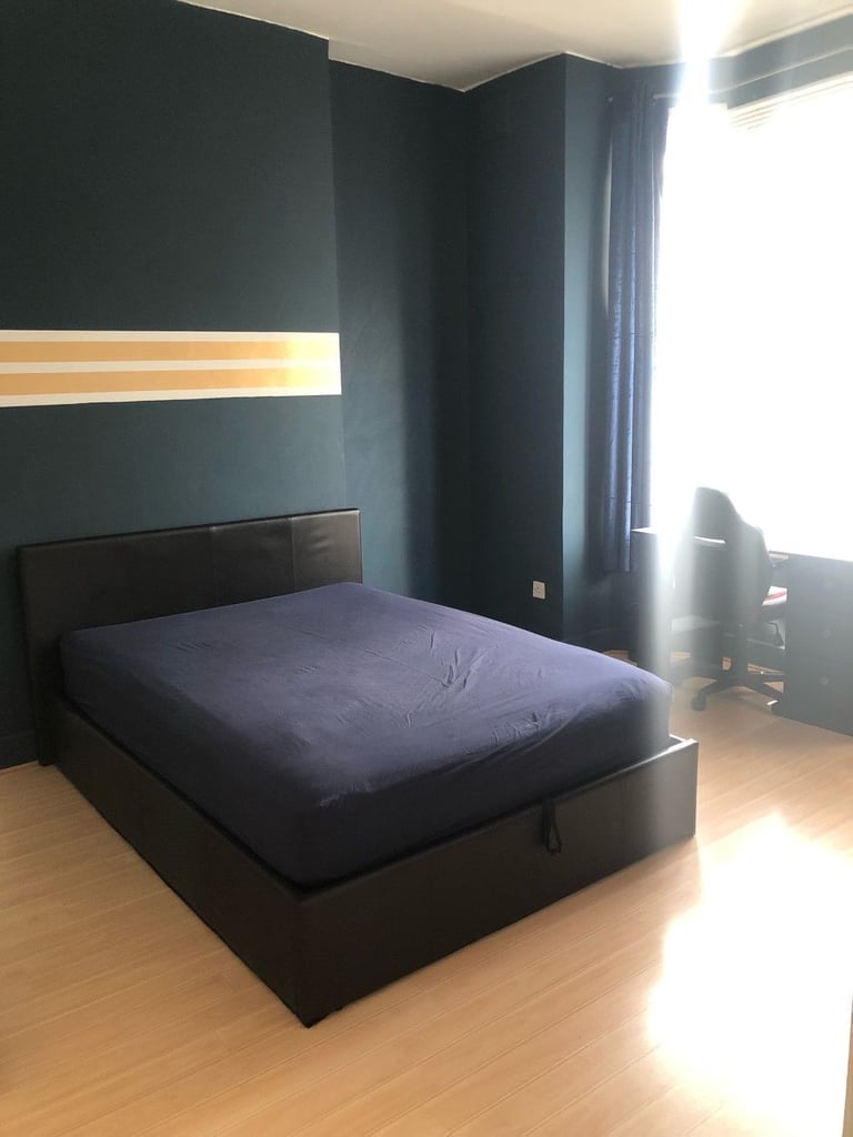 Spacious Double by Brixton & Camberwell