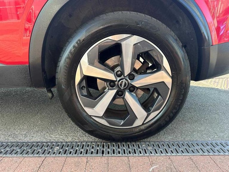 2023 Nissan Qashqai 1.3 DiG-T MH 158 N-Connecta 5dr Xtronic Automatic SUV Hybrid Automatic