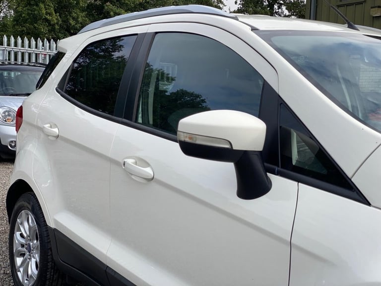2015 Ford Ecosport 1.0T EcoBoost Zetec SUV 5dr Petrol Manual 2WD Euro 6 (s/s) (125 ps) HATCHBACK ...