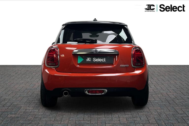  MINI Hatch 1.5 Cooper Steptronic Euro 6 (s/s) 3dr Petrol Automatic