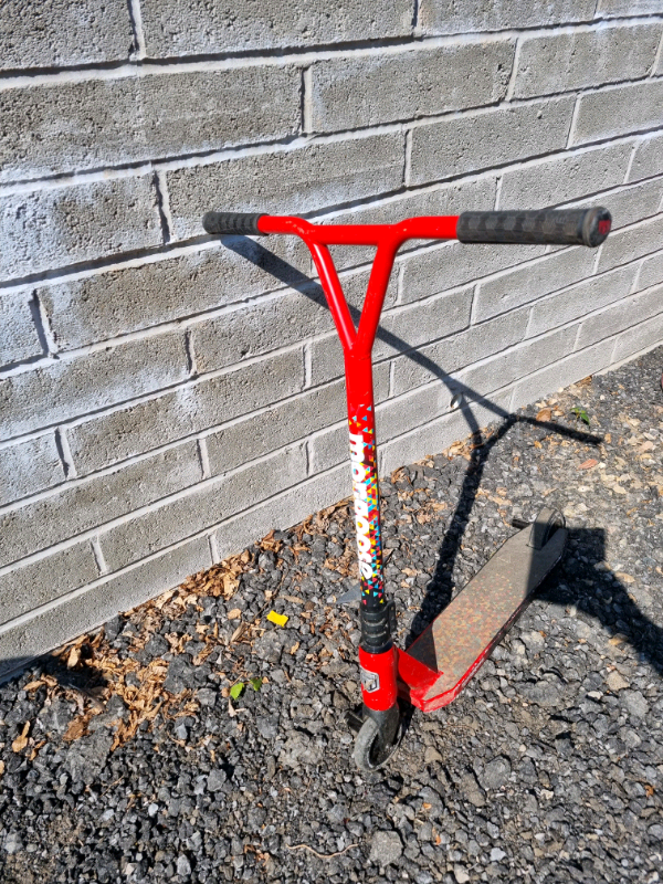 Mongoose Red Stunt Scooter