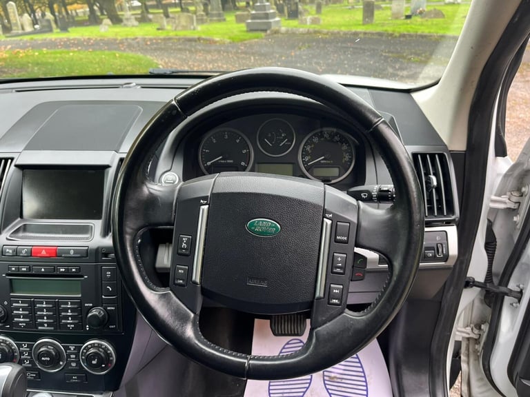 2012 Land Rover Freelander 2 2.2 TD4 XS CommandShift 4WD Euro 5 5dr ESTATE Diesel Automatic