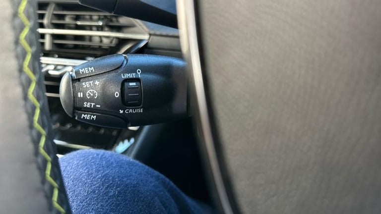 2023 Peugeot E-2008 54kWh GT SUV 5dr Electric Auto (7kW Charger) (156 ps) Automatic Estate Electr...