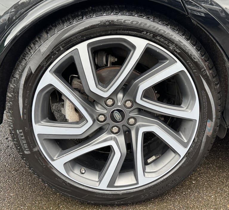 2020 Land Rover Discovery 2.0 SD4 HSE Luxury SUV 5dr Diesel Auto 4WD Euro 6 (s/s) (240 ps) ESTATE...