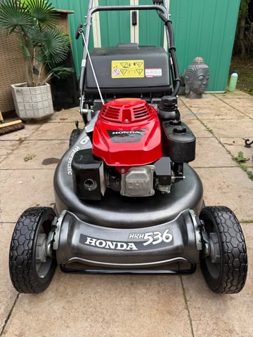 Lawn Mower Hrh536hxe Honda HRH 536 HXE Wheeled Petrol Mower In