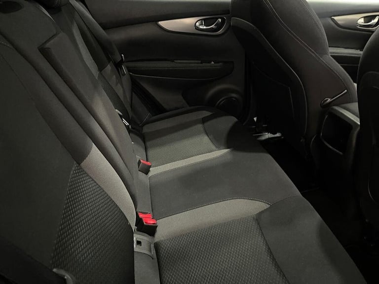 2018 Nissan Qashqai 1.2 DIG-T N-Connecta SUV 5dr Petrol Manual Euro 6 (s/s) (115 ps) HATCHBACK Pe...