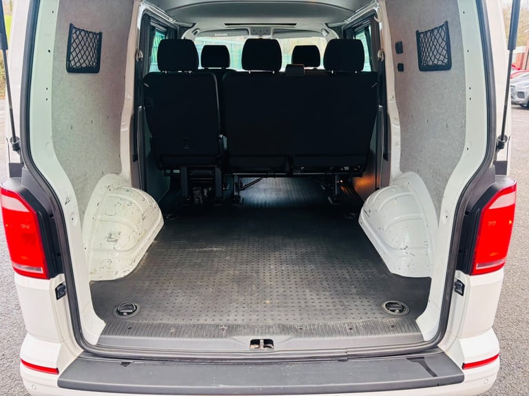 2017 Volkswagen Transporter 2.0 BiTDI T32 BlueMotion Tech Window Van 4dr Diesel