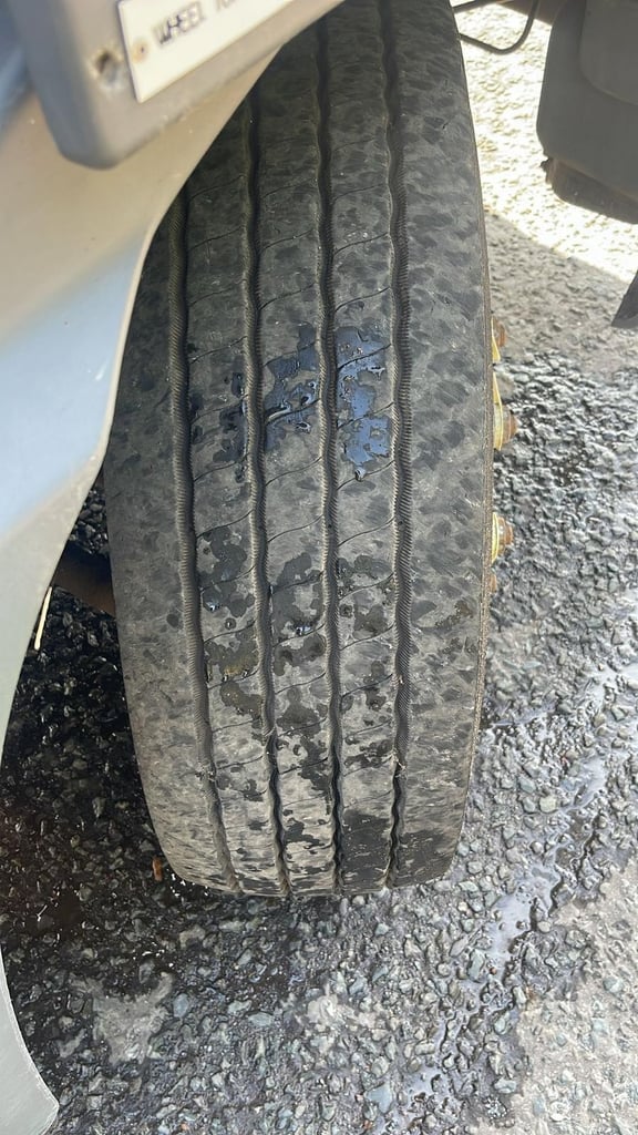 2017 (66) LEYLAND DAF LF 260 REFUASE TRUCK. GARWOOD BODY. FULL TRADE LIFT