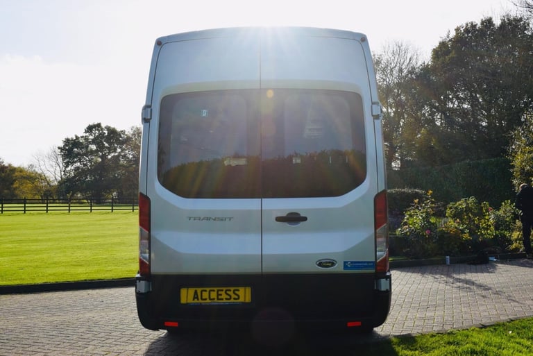 2023 Ford Transit 2.0 460 EcoBlue Leader Auto RWD L4 High Roof Euro 6 (s/s) 5dr (17 Seat, DRW MIN...