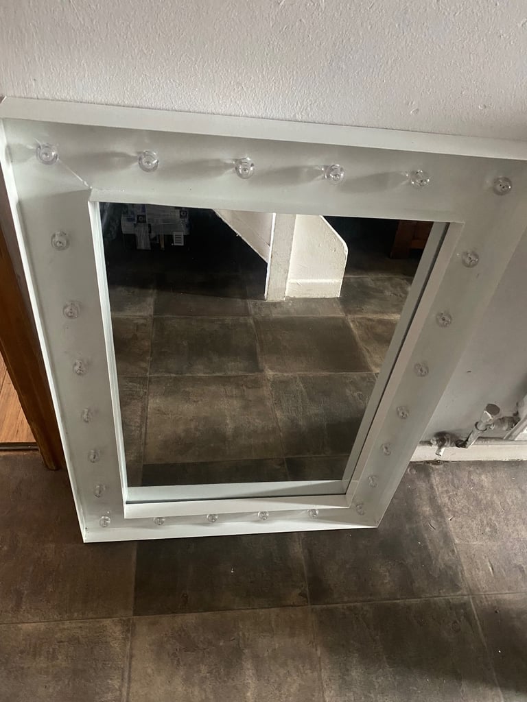 image for Large mirror with lights 