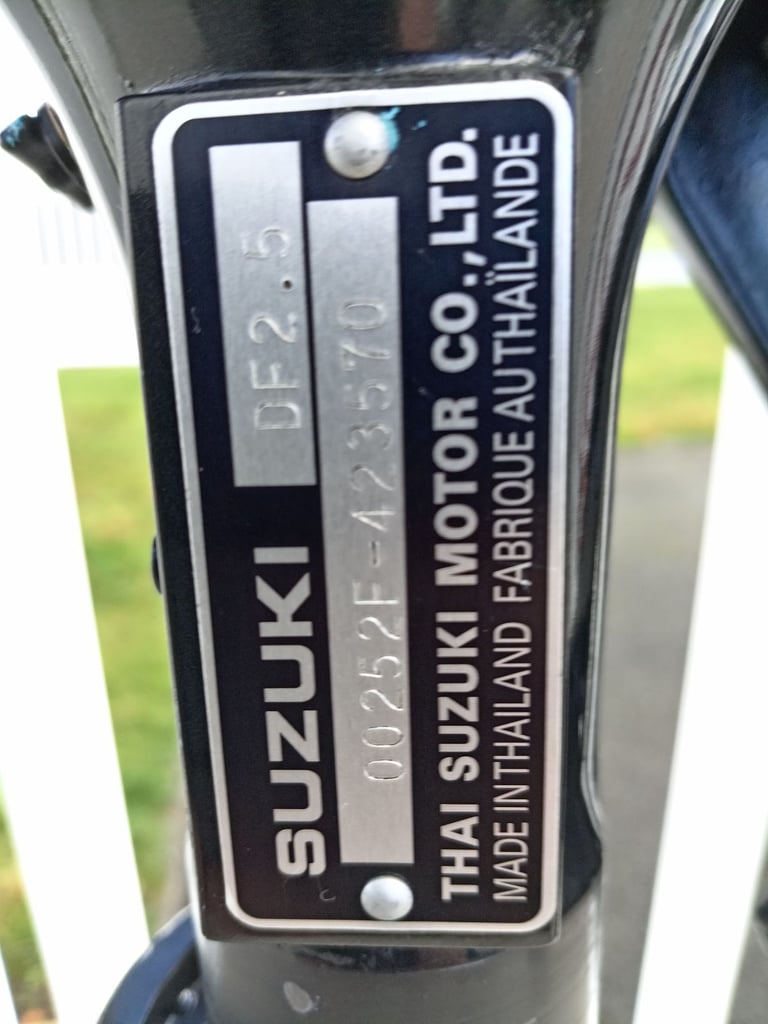 Suzuki DF 2.5 four stroke long shaft 