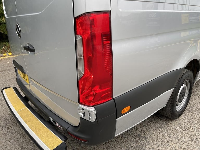 2022 Mercedes-Benz Sprinter 2.0 315 CDI Progressive RWD L3 H2 Euro 6 (s/s) 5dr PANEL VAN Diesel M...