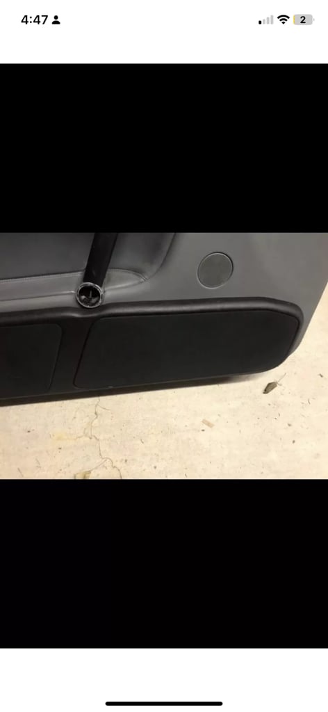 Audi TT jehnert speakers set up