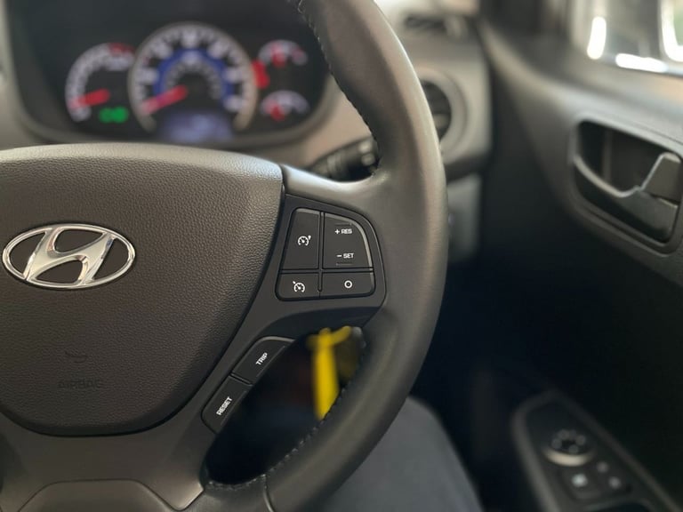 2018 Hyundai i10 1.0 SE Hatchback 5dr Petrol Manual Euro 6 (67 ps) Hatchback Petrol Manual