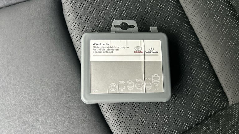 2023 Toyota C-HR 1.8 VVT-h GPF Excel SUV 5dr Petrol Hybrid CVT Euro 6 (s/s) (122 ps) HATCHBACK Pe...