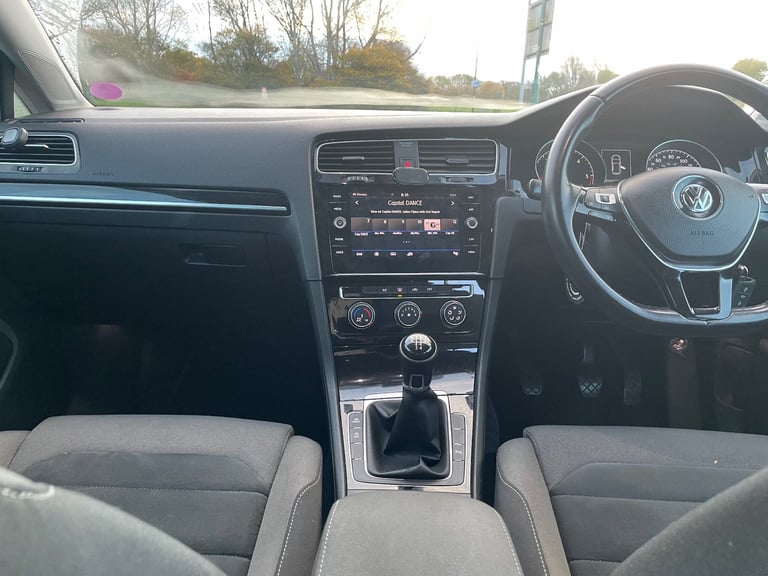 Volkswagen, GOLF, Hatchback, 2018, Manual, 1598 (cc), 5 doors