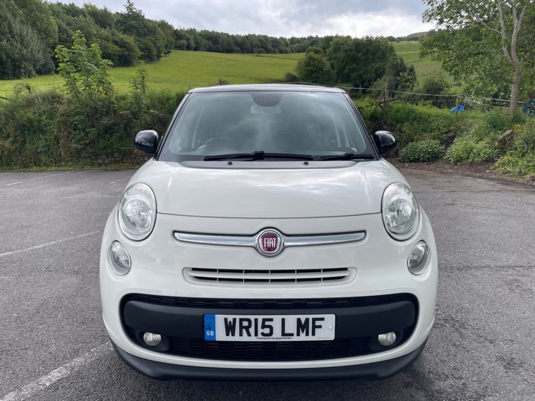 2015 Fiat 500L 1.6 Multijet 120 Lounge 5dr [7 Seat] a/c Pan roof MPV Diesel Manual