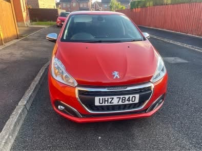 Peugeot, 208, Hatchback, 2016, Manual, 1560 (cc), 5 doors