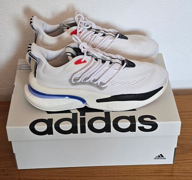 Mens Adidas Alphaboost V1 7.5 - New
