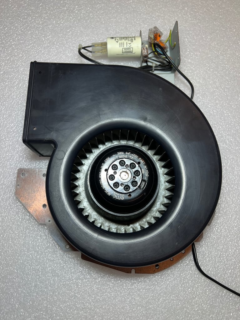 Industrial Centrifugal Blower Fan Emc RF2C-160/052  K161, 205w, 2000rpm, 0,90A